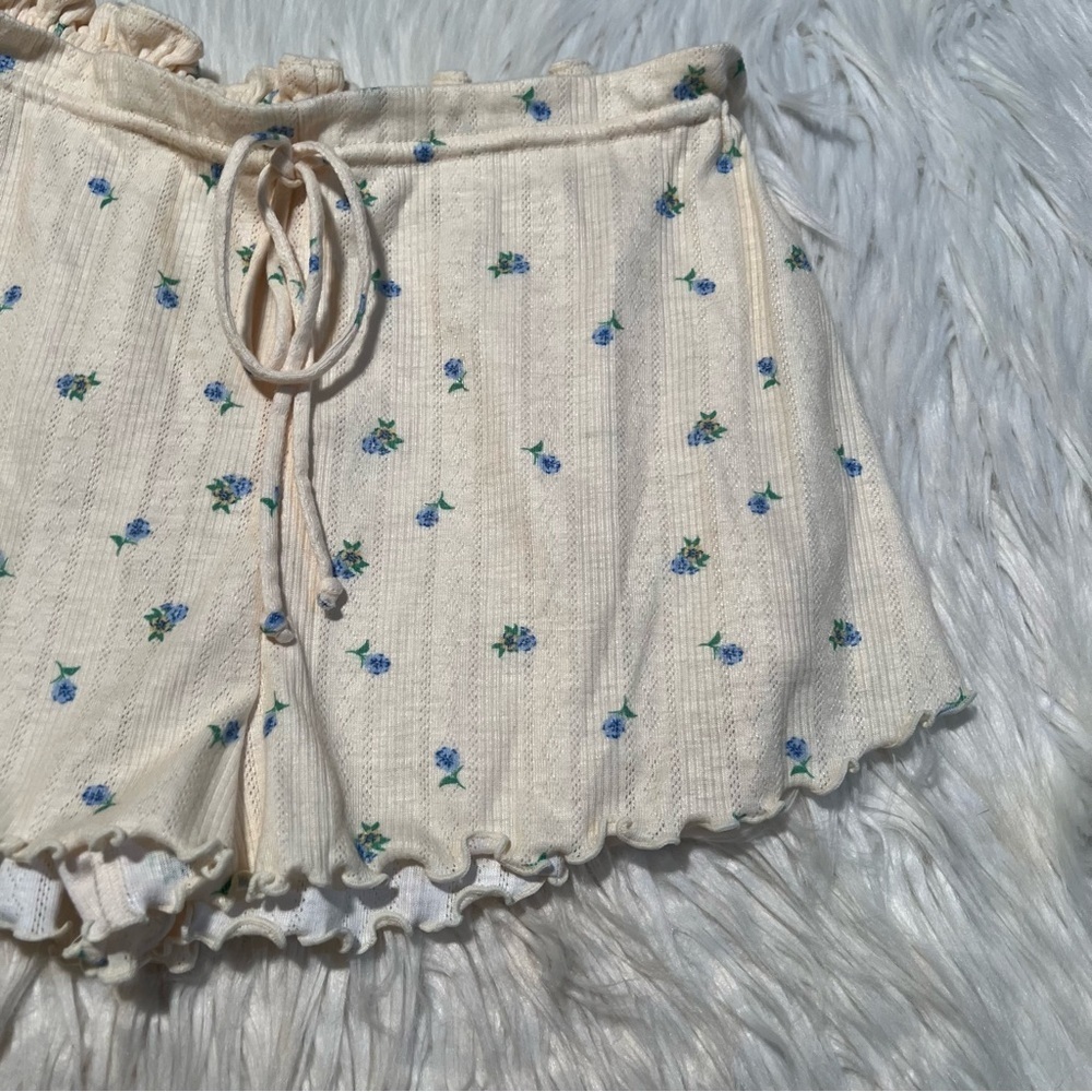 For Love & Lemons Women's Size Medium Pointelle Shorts Butter Yellow Blue Floral - Picture 5 of 10